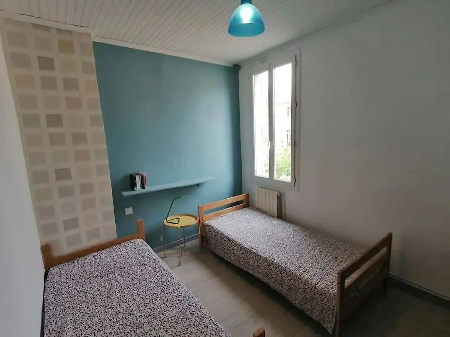Maison 3 Chambres+Centre Ville+Terrase Arles 0*,